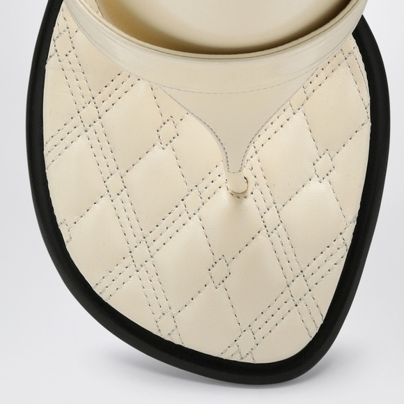 BURBERRY Light Beige Leather Bay Sandals - Picture 3 of 14